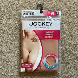 Jockey Essentials Seamfree No-Chafe Slipshort - Size Small